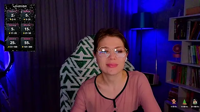 MyLittleGali online show from December 7, 2024, 7:16 pm