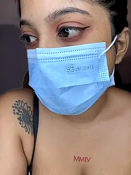 Snapshot of Saza_lklx chatting on November 10, 2025, 10:09 am Saza lklx online show from November 10, 2025, 10:09 am