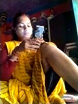 Snapshot of Hot_yasha chatting on September 19, 2025, 10:19 am Hot yasha online show from September 19, 2025, 10:19 am