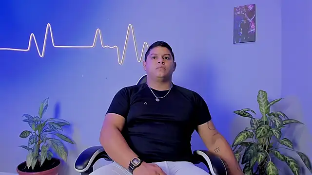 Maximus Steel online show from November 24, 2025, 11:54 am