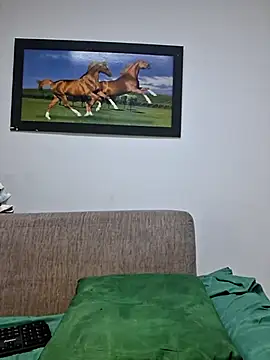 Snapshot of Elianasuarezz chatting on November 26, 2025, 12:05 pm Elianasuarezz online show from November 26, 2025, 12:05 pm