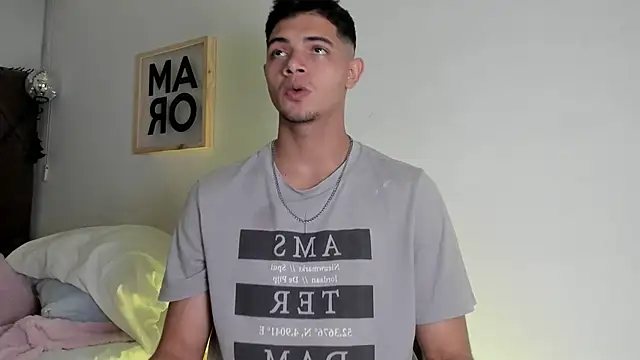 andrew colleman online show from November 15, 2025, 10:41 am