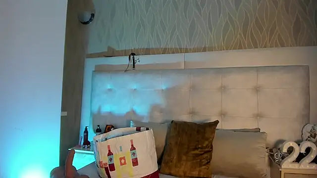 Snapshot of AbbyBeck chatting on October 23, 2025, 12:15 pm AbbyBeck online show from October 23, 2025, 12:15 pm