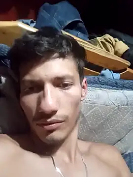 alexandercruz online show from March 10, 2026, 12:47 am