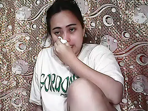 Snapshot of Pinay_Chubby20 chatting on December 17, 2025, 9:25 am Pinay Chubby20 online show from December 17, 2025, 9:25 am