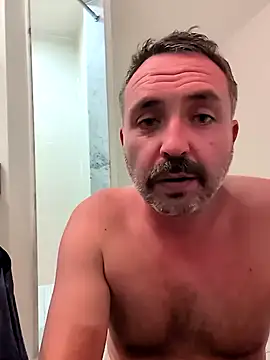 Snapshot of cloudymatt chatting on October 29, 2025, 6:23 am cloudymatt online show from October 29, 2025, 6:23 am