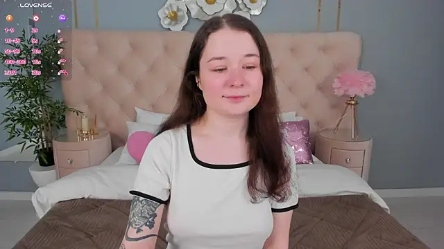 Snapshot of NancyJonson chatting on April 10, 2026, 3:24 am NancyJonson online show from April 10, 2026, 3:24 am