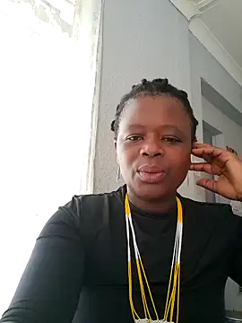 cairococo online show from September 24, 2025, 12:33 pm