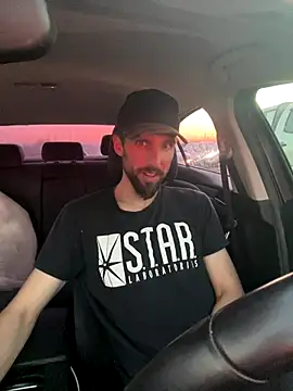 Snapshot of thejohnryancollection chatting on September 10, 2025, 12:42 am thejohnryancollection online show from September 10, 2025, 12:42 am