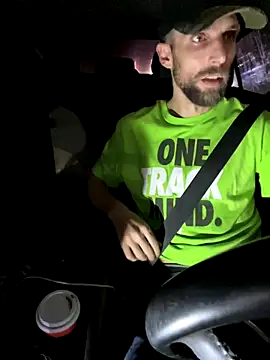 Snapshot of thejohnryancollection chatting on December 14, 2025, 12:39 am thejohnryancollection online show from December 14, 2025, 12:39 am