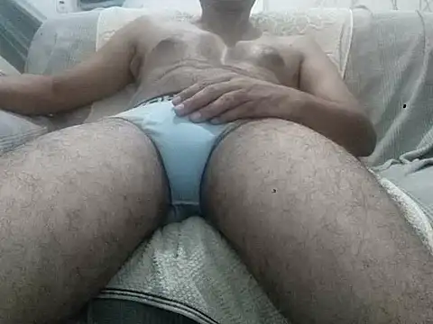 Rolludo  online show from April 19, 2026, 1:34 pm