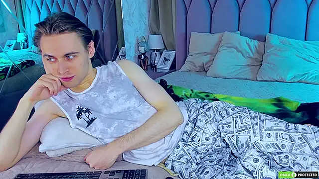 Snapshot of WilliamDyson chatting on November 17, 2025, 3:21 am WilliamDyson online show from November 17, 2025, 3:21 am