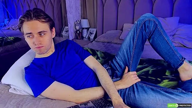 Snapshot of WilliamDyson chatting on November 23, 2025, 4:22 am WilliamDyson online show from November 23, 2025, 4:22 am