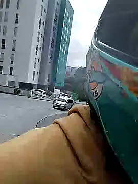 Snapshot of Fernandar2025 chatting on November 15, 2025, 2:21 pm Fernandar2025 online show from November 15, 2025, 2:21 pm