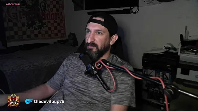 DevilPup75  online show from February 10, 2026, 3:05 am