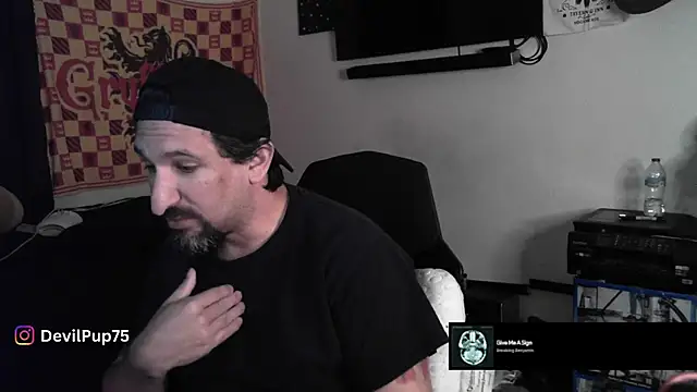 DevilPup75  online show from November 28, 2025, 11:32 am