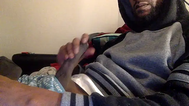 Snapshot of blacko588 chatting on January 17, 2026, 10:13 pm blacko588 online show from January 17, 2026, 10:13 pm