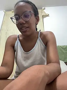 Valen1800 online show from December 20, 2025, 1:08 am