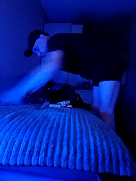 Snapshot of Thoma9034 chatting on November 2, 2025, 9:42 pm Thoma9034 online show from November 2, 2025, 9:42 pm