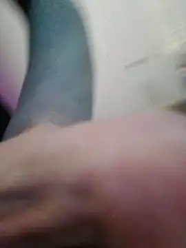 Snapshot of Thoma9034 chatting on November 12, 2025, 6:01 pm Thoma9034 online show from November 12, 2025, 6:01 pm