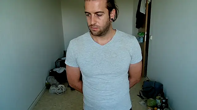 Snapshot of hei_69 chatting on September 12, 2025, 12:38 pm hei 69 online show from September 12, 2025, 12:38 pm