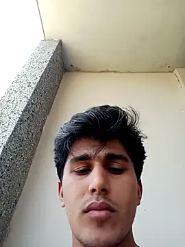 HarryChoudhary21 online show from April 12, 2026, 7:33 am