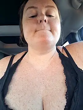 50-shades-of-JADE online show from December 5, 2025, 1:21 pm