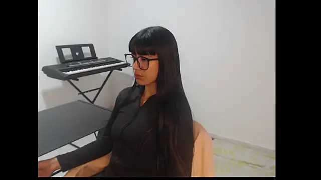 Snapshot of meganmiauu chatting on April 9, 2026, 6:19 am meganmiauu online show from April 9, 2026, 6:19 am