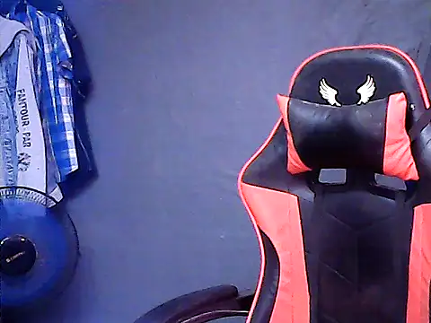 Snapshot of sweet_sexyasian69 chatting on March 30, 2026, 12:23 am sweet sexyasian69 online show from March 30, 2026, 12:23 am