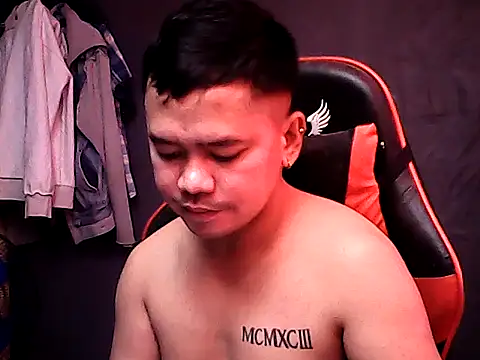 Snapshot of sweet_sexyasian69 chatting on March 18, 2026, 11:37 pm sweet sexyasian69 online show from March 18, 2026, 11:37 pm