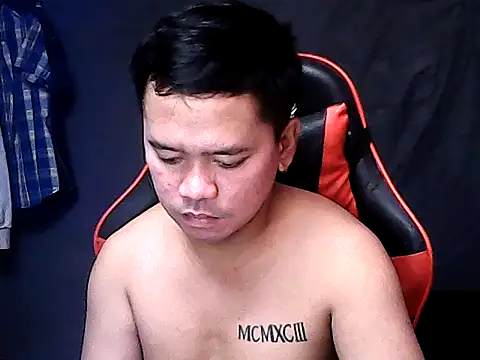 Snapshot of sweet_sexyasian69 chatting on April 8, 2026, 10:33 pm sweet sexyasian69 online show from April 8, 2026, 10:33 pm