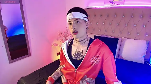 Snapshot of OzorioDany chatting on November 9, 2025, 4:16 am OzorioDany online show from November 9, 2025, 4:16 am