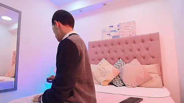 Snapshot of OzorioDany chatting on November 14, 2025, 3:21 am OzorioDany online show from November 14, 2025, 3:21 am