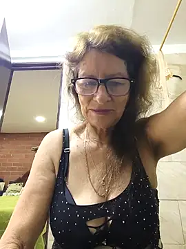 Snapshot of MaryeLunna chatting on November 20, 2025, 11:33 am MaryeLunna online show from November 20, 2025, 11:33 am