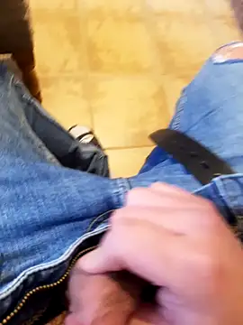 milenski74 online show from December 3, 2025, 11:42 am