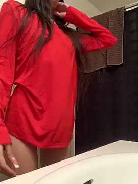 lovinlush online show from January 15, 2026, 6:39 am