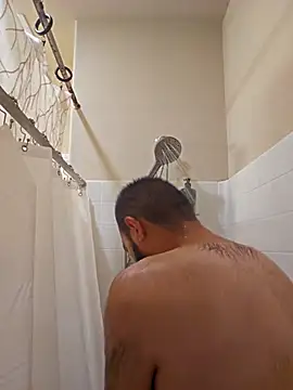 Snapshot of Lb228w chatting on December 1, 2025, 5:41 am Lb228w online show from December 1, 2025, 5:41 am