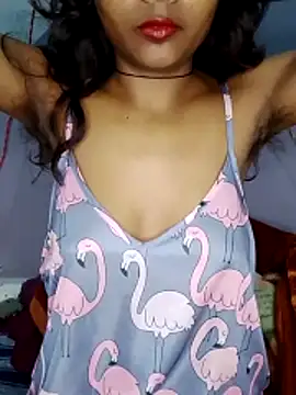 Mona Lucky online show from March 6, 2026, 1:55 am