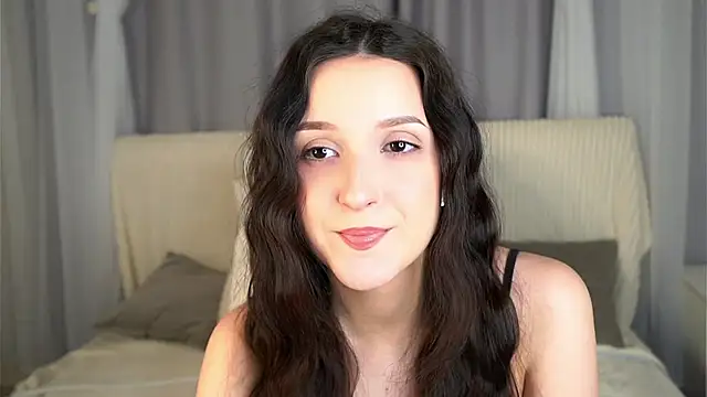 Snapshot of FalineBeacher chatting on February 12, 2026, 1:16 am FalineBeacher online show from February 12, 2026, 1:16 am