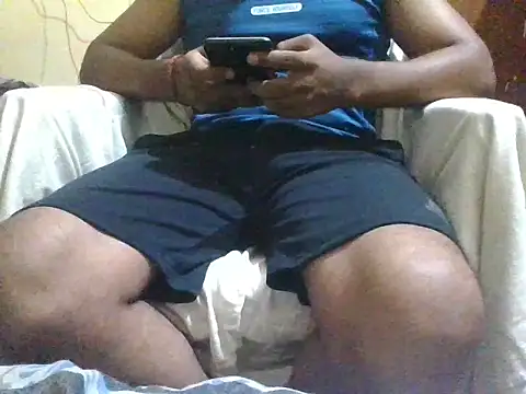 Snapshot of ahhnatti chatting on July 8, 2026, 3:45 pm ahhnatti online show from July 8, 2026, 3:45 pm