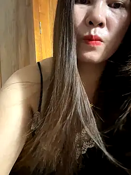 Snapshot of Moan_Mary chatting on September 17, 2025, 1:02 pm Moan Mary online show from September 17, 2025, 1:02 pm
