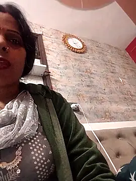 Snapshot of Soniya_Roy chatting on December 15, 2025, 8:53 am Soniya Roy online show from December 15, 2025, 8:53 am