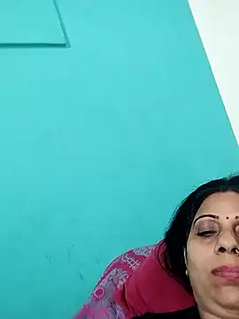 Snapshot of Soniya_Roy chatting on November 5, 2025, 6:11 pm Soniya Roy online show from November 5, 2025, 6:11 pm