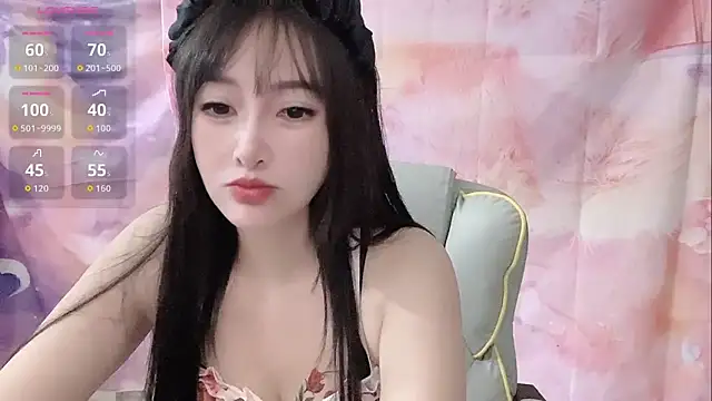 Crush-7ii online show from November 13, 2025, 10:30 am