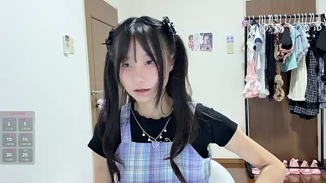 Snapshot of xiaoxia_baby chatting on August 4, 2026, 1:04 pm xiaoxia baby online show from August 4, 2026, 1:04 pm
