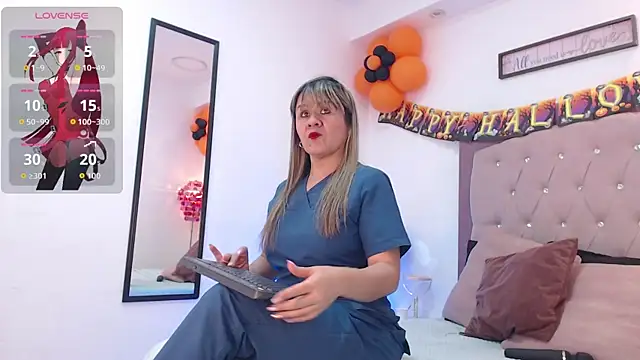 Snapshot of Sophy_Sheikh chatting on October 21, 2025, 8:19 pm Sophy Sheikh online show from October 21, 2025, 8:19 pm