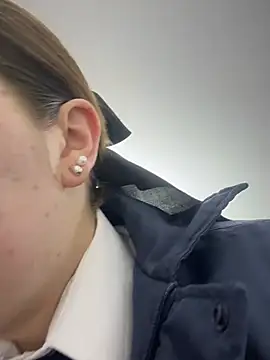 Snapshot of SUSY__06 chatting on February 17, 2026, 12:13 pm SUSY 06 online show from February 17, 2026, 12:13 pm