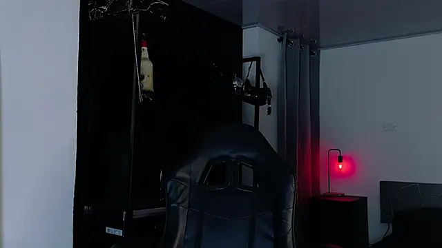 Snapshot of Angelabl0odborne chatting on December 1, 2025, 6:09 pm Angelabl0odborne online show from December 1, 2025, 6:09 pm