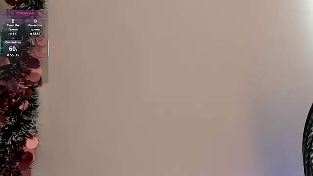 Snapshot of Emili__hot chatting on December 14, 2025, 12:33 pm Emili hot online show from December 14, 2025, 12:33 pm