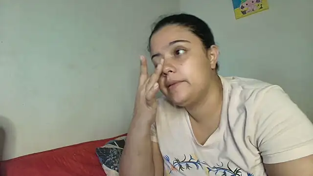 luisahot 9727 online show from February 5, 2026, 7:15 am